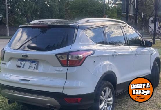 Camionetas - Ford Kuga Sel 2.0 T (240cv) 2017 Nafta 35000Km - En Venta