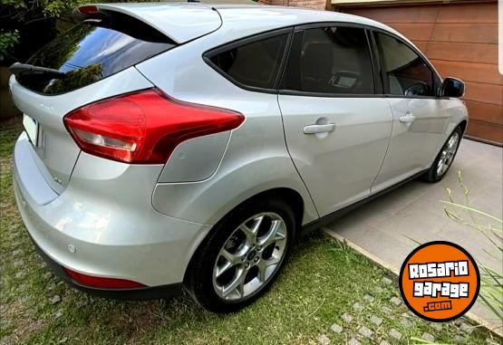 Autos - Ford Focus Se plus 2017 Nafta 120000Km - En Venta