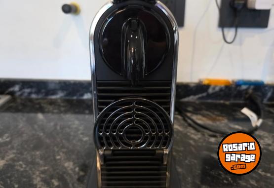 Hogar - Vendo cafetera Nespresso D140citiz platinum un solo - En Venta