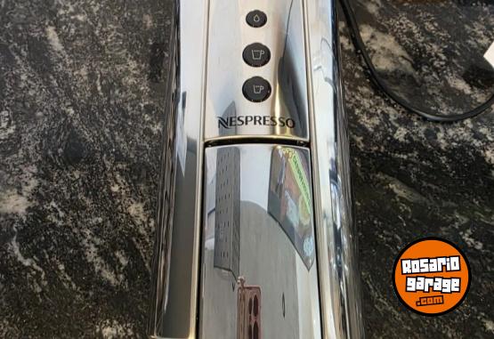 Hogar - Vendo cafetera Nespresso D140citiz platinum un solo - En Venta