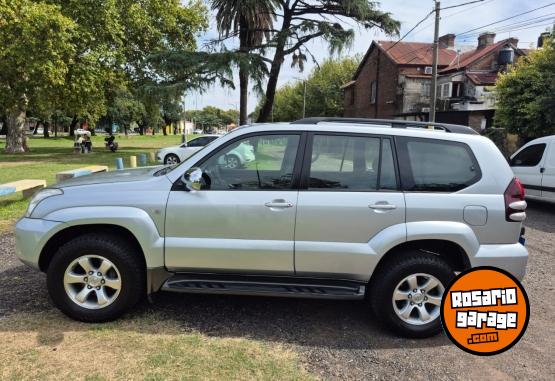 Camionetas - Toyota LAND CRUISER PRADO VX 2005 Diesel 500000Km - En Venta