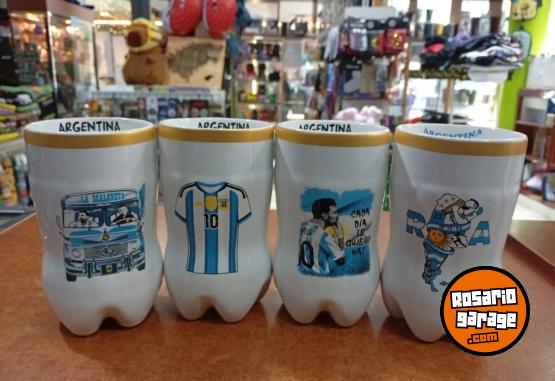 Hogar - Vasos ferneteros seleccion argentina y Tazas ceramicas en rosario- Series peliculas videogames Futbol y mas - En Venta
