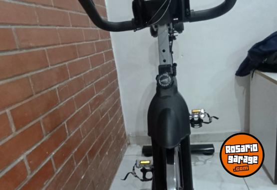 Deportes - Bici de spinning fija - En Venta