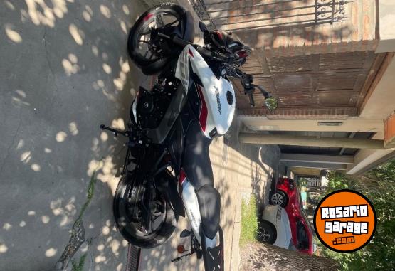Motos - Bajaj Rouser Ns 200 2025 Nafta 4000Km - En Venta