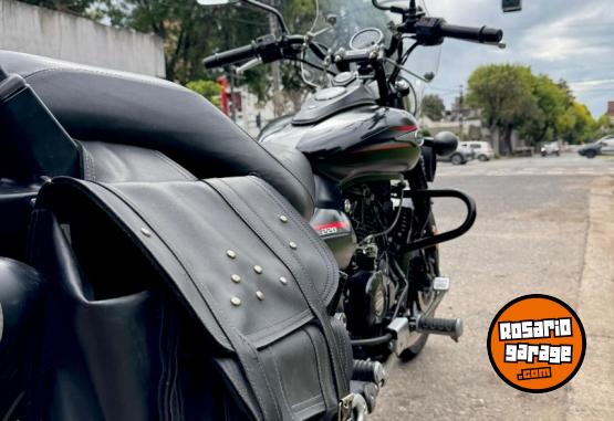 Motos - Bajaj Avenger 220 2017 Nafta 18000Km - En Venta