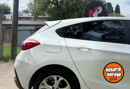 Autos - Chevrolet Cruze Lt 2018 Nafta 78600Km - En Venta