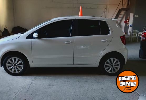 Autos - Volkswagen Fox highline 2011 Nafta 142000Km - En Venta