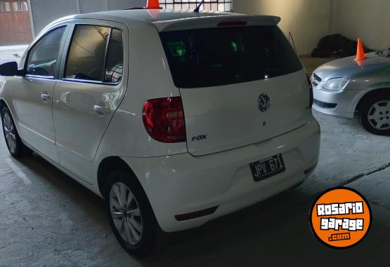 Autos - Volkswagen Fox highline 2011 Nafta 142000Km - En Venta