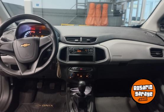 Autos - Chevrolet ONIX JOY 5P 1.4 LS 2019 Nafta 40000Km - En Venta