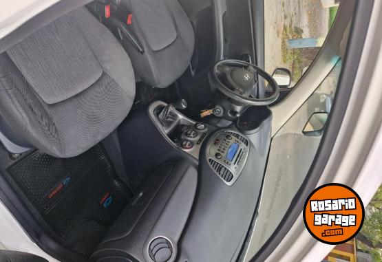 Autos - Hyundai i10 2014 Nafta 95000Km - En Venta