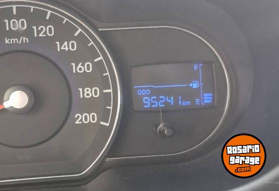 Autos - Hyundai i10 2014 Nafta 95000Km - En Venta