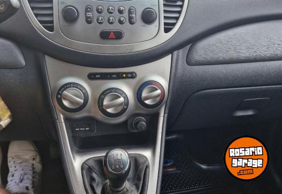 Autos - Hyundai i10 2014 Nafta 95000Km - En Venta