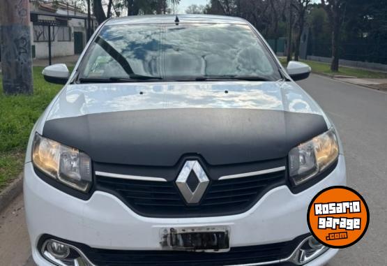 Autos - Renault Logan Privilege Plus 2013 Nafta 200000Km - En Venta
