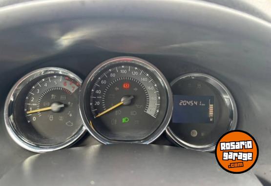 Autos - Renault Logan Privilege Plus 2013 Nafta 200000Km - En Venta