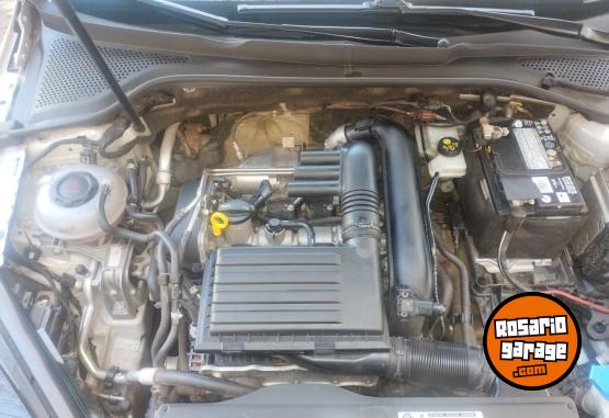 Autos - Volkswagen GOLF CONFORTLINE 1,4 TSI 2019 Nafta 63000Km - En Venta