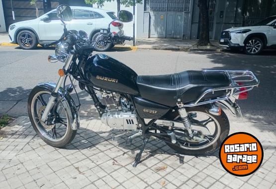 Motos - Suzuki GN 125 2023 Nafta 5500Km - En Venta