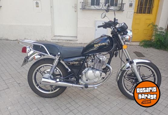 Motos - Suzuki GN 125 2023 Nafta 5500Km - En Venta