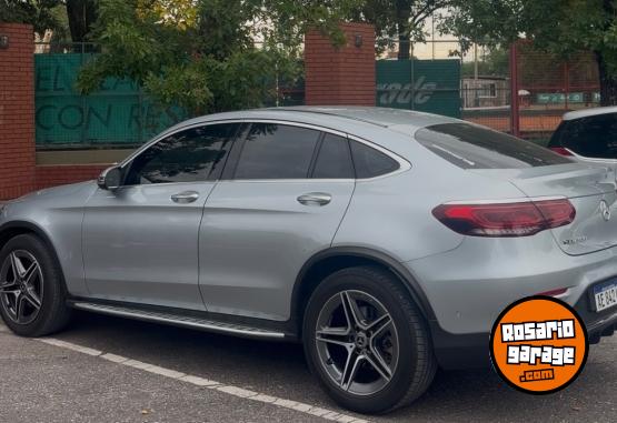 Autos - Mercedes Benz GLC 300 2021 Nafta 98000Km - En Venta