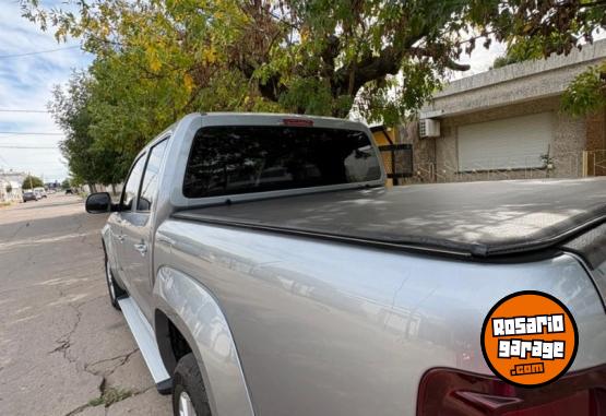 Camionetas - Volkswagen AMAROK COMFORTLINE 4X2 2023 Diesel 90000Km - En Venta
