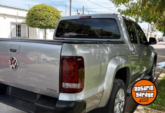 Camionetas - Volkswagen AMAROK COMFORTLINE 4X2 2023 Diesel 90000Km - En Venta