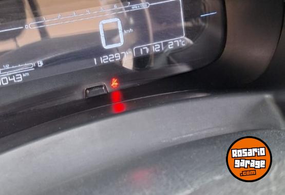 Utilitarios - Peugeot Partner Confort 1.6 HDI92 2018 Diesel 112300Km - En Venta