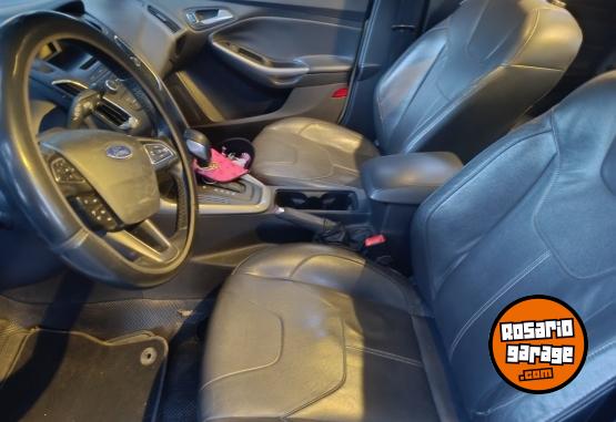 Autos - Ford FOCUS 3 2016 Nafta 130000Km - En Venta