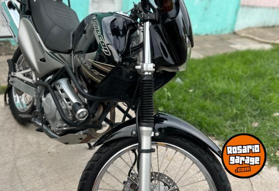Motos - Honda Falcon nx 400 2012 Nafta 25600Km - En Venta