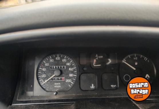 Autos - Renault 19 red 1998 Diesel 247000Km - En Venta