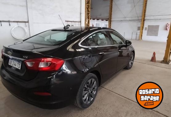Autos - Chevrolet Cruze ltz plus 2017 Nafta 105000Km - En Venta