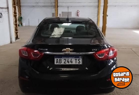 Autos - Chevrolet Cruze ltz plus 2017 Nafta 105000Km - En Venta