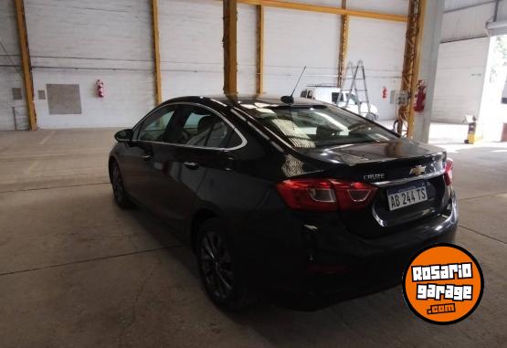 Autos - Chevrolet Cruze ltz plus 2017 Nafta 105000Km - En Venta