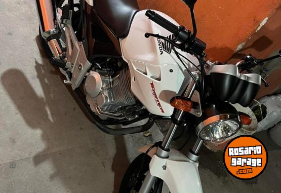 Motos - Honda CBX 250 2016 Nafta 10000Km - En Venta