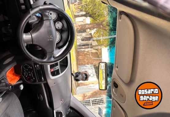 Autos - Peugeot 207 Compact 2015 Nafta 109000Km - En Venta