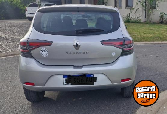 Autos - Renault Sendero Life 1.6 2023 Nafta 69000Km - En Venta