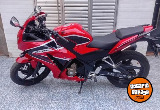Motos - Honda Cbr 300 r 2018 Nafta 16200Km - En Venta