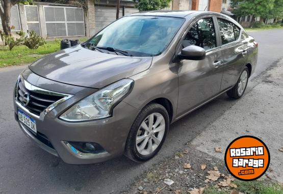 Autos - Nissan Versa 2017 Nafta 55000Km - En Venta