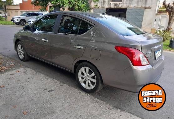 Autos - Nissan Versa 2017 Nafta 55000Km - En Venta