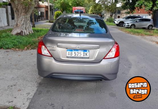 Autos - Nissan Versa 2017 Nafta 55000Km - En Venta