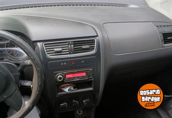 Autos - Volkswagen Crossfox 2012 Nafta 159000Km - En Venta