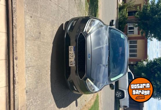 Autos - Ford Focus 2017 2017 Nafta 123000Km - En Venta