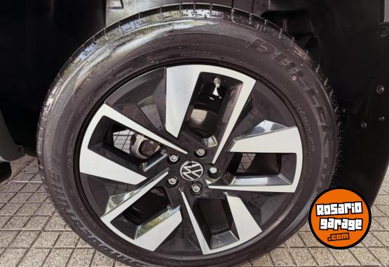 Camionetas - Volkswagen Amarok G2 V6 Extreme 2024 Diesel 10000Km - En Venta