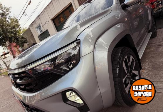 Camionetas - Volkswagen Amarok G2 V6 Extreme 2024 Diesel 10000Km - En Venta