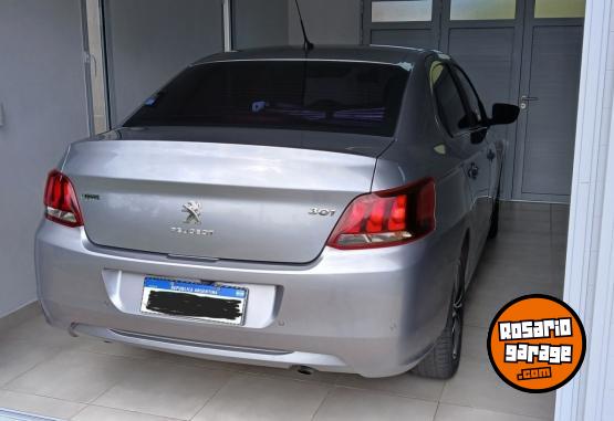 Autos - Peugeot 301 Allure Plus 2017 Nafta 136600Km - En Venta