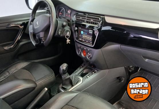 Autos - Peugeot 301 Allure Plus 2017 Nafta 136600Km - En Venta