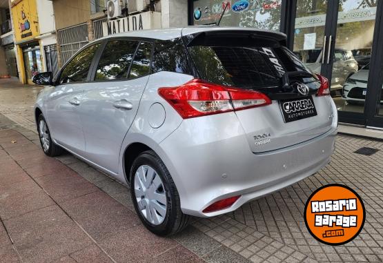 Autos - Toyota YARIS XS 2024 Nafta 21000Km - En Venta