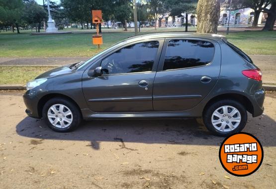 Autos - Peugeot 207 2016 Nafta 89000Km - En Venta