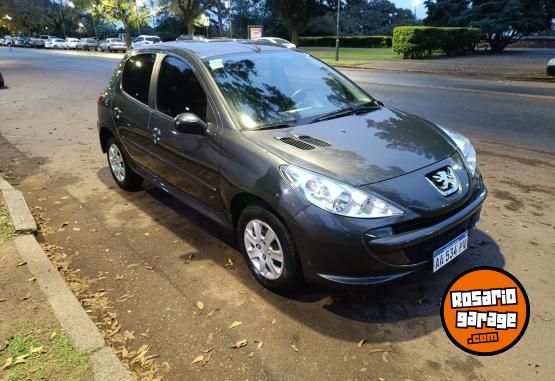 Autos - Peugeot 207 2016 Nafta 89000Km - En Venta