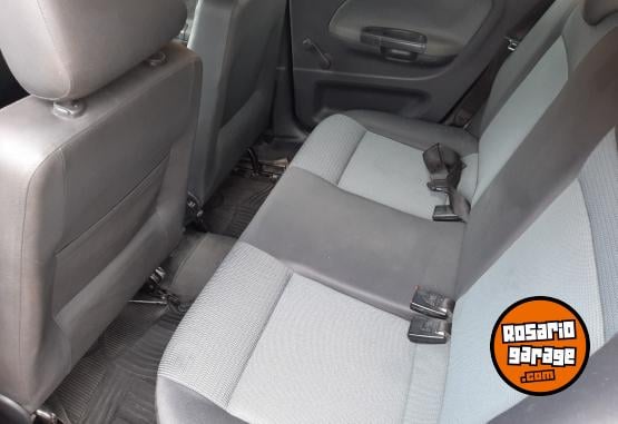 Autos - Volkswagen Gol trend pack 1 con gnc 2012 GNC 131000Km - En Venta