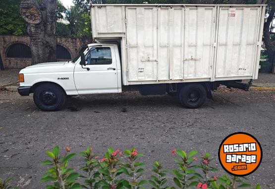 Camiones y Grúas - VENDO FORD 4000 - En Venta