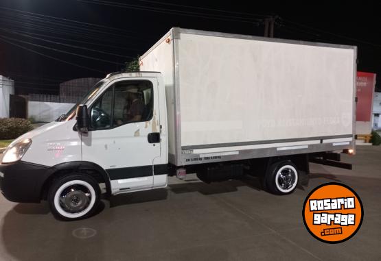 Camiones y Gr�as - _ Oportunidad IVECO DAILY - En Venta